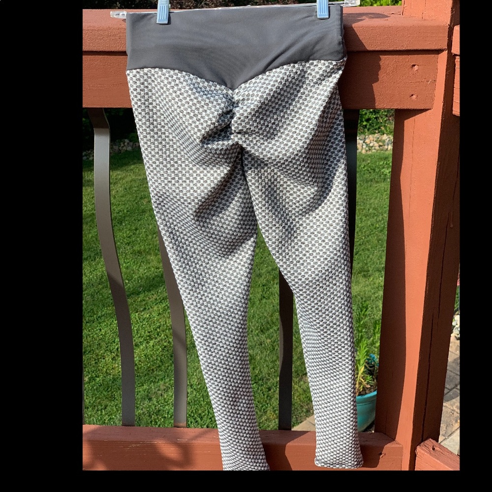 CHRLEISURE Seamless Yoga Leggings